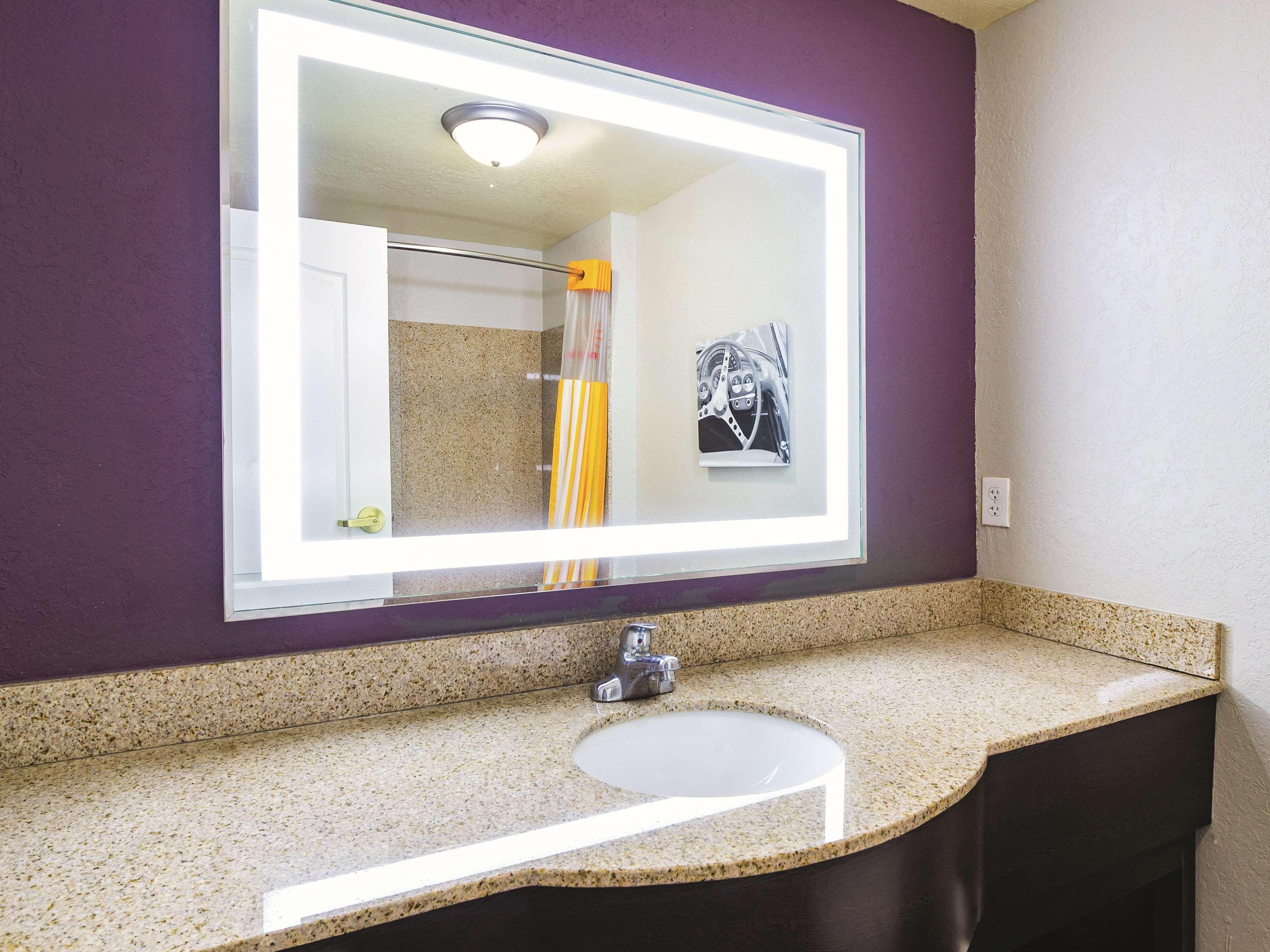 La Quinta By Wyndham Bowling Green Bagian luar foto