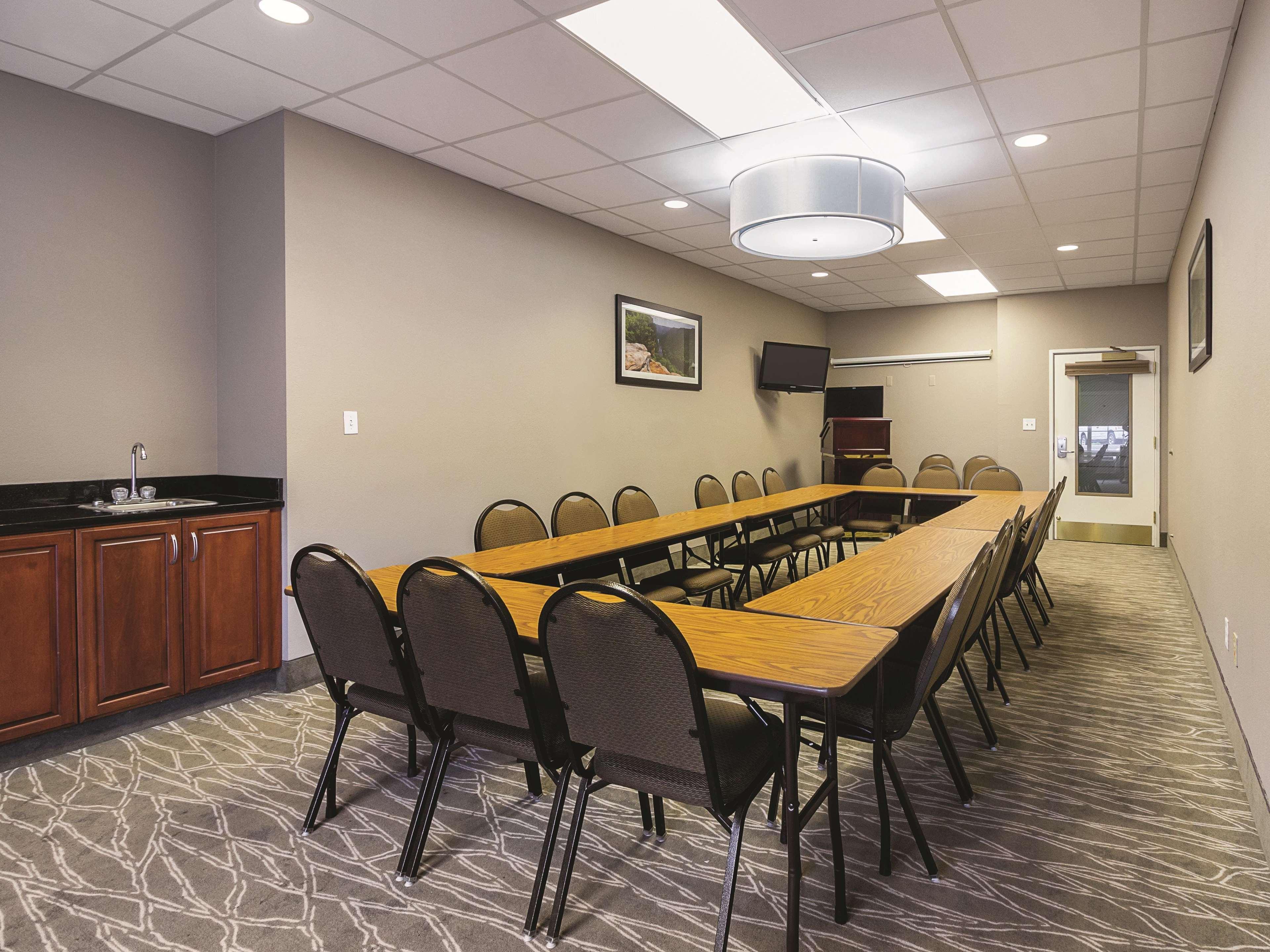 La Quinta By Wyndham Bowling Green Bagian luar foto